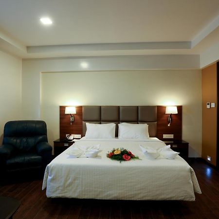 Fressotel Seetharam Coimbatore Exterior foto