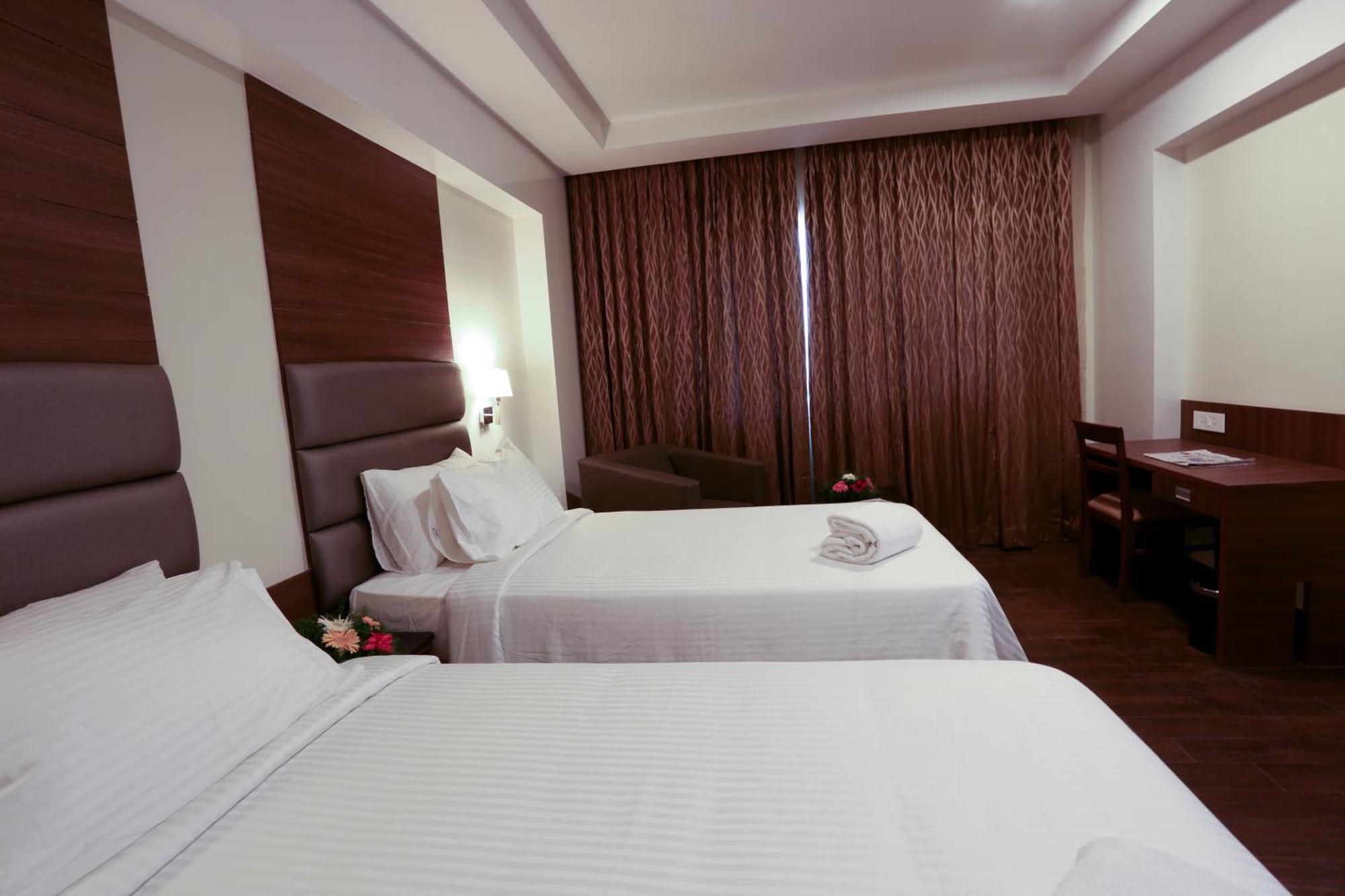 Fressotel Seetharam Coimbatore Exterior foto